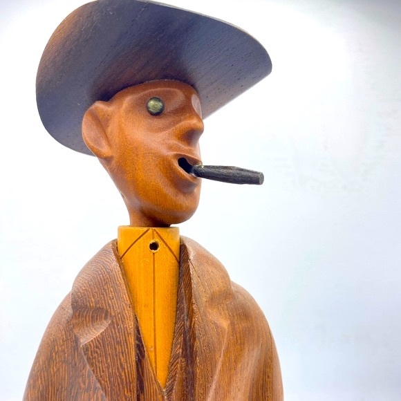 Vintage Rare Romer Italy Hand Craved Wood Figurine Of A Oil Man With Oil Rig - Picture 9 of 13